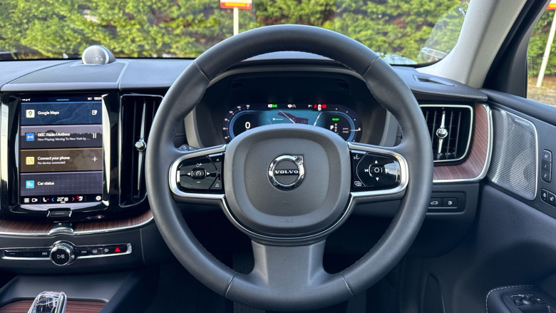 Volvo XC60 2.0 T8 [455] RC PHEV Ultimate Dark 5dr AWD Gtron Estate